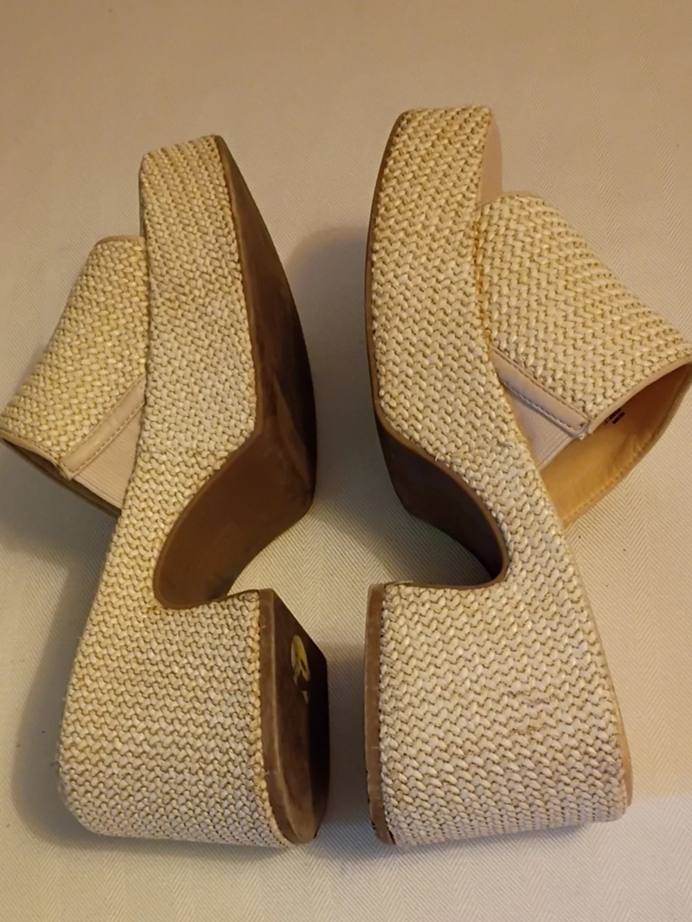 Steve Madden Platform Sandal 9.5